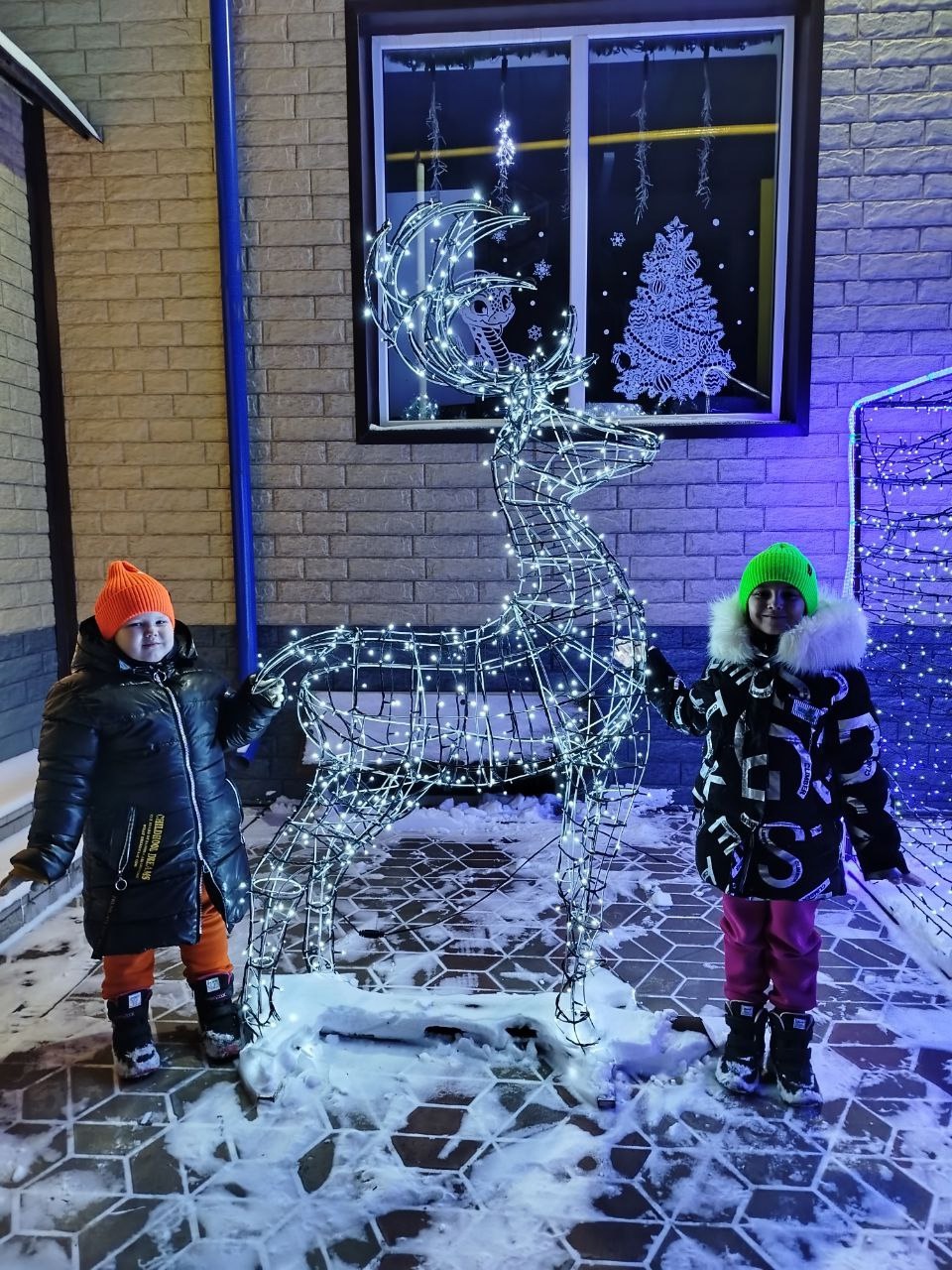 ЗИМНИЕ КАНИКУЛЫ первоклашек - весело и задорно!.